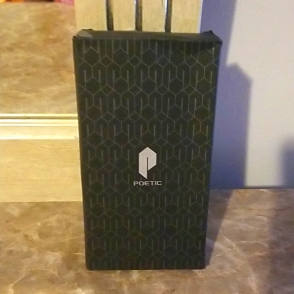 New Poetic Revolution Series iPhone 13 Pro Max 6.7 Inch Phone Case. - Picture 5 of 5